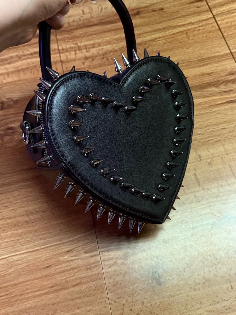 Spikes Studded Heart-Shaped Crossbody Bag purse Black or Red - Picture 4 of 10